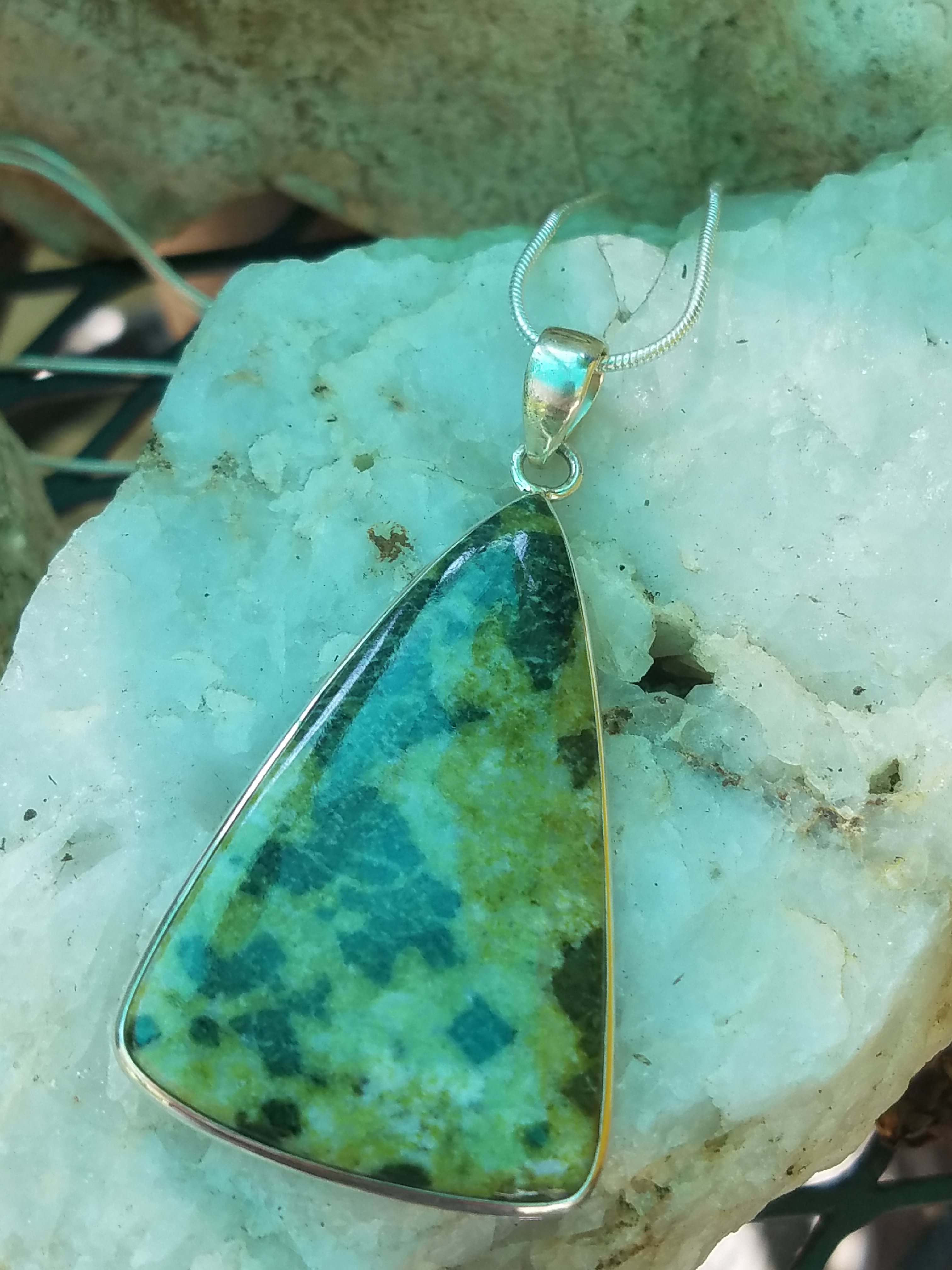 Nephrite Jade 925-Sterling Silver Pendant Necklace – Animal Aromatherapy